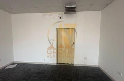 Retail - Studio - 1 Bathroom for rent in Building K03 - Greece Cluster - International City - Dubai
