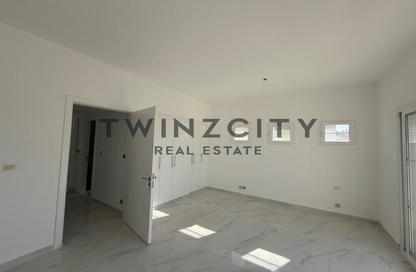 Villa - 3 Bedrooms - 2 Bathrooms for rent in Springs 3 - The Springs - Dubai