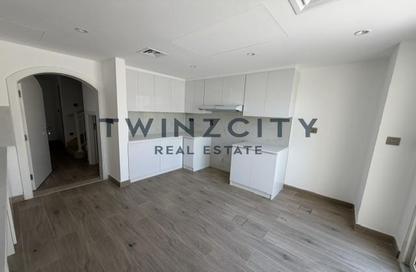 Villa - 3 Bedrooms - 2 Bathrooms for rent in Springs 3 - The Springs - Dubai