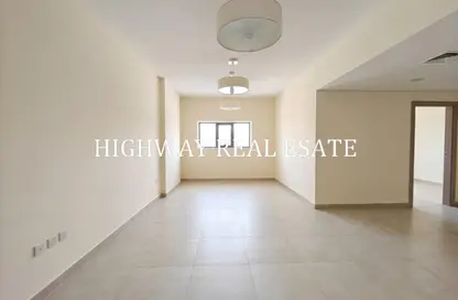 Apartment - 3 Bedrooms - 3 Bathrooms for rent in Muwaileh 3 Building - Muwaileh - Sharjah