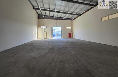 Warehouse - Studio - 2 for rent in Umm Dir - Umm Al Quwain