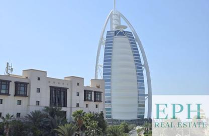Apartment - 4 Bedrooms - 5 Bathrooms for sale in Lamtara 1 - Madinat Jumeirah Living - Umm Suqeim - Dubai
