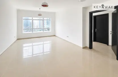 Apartment - 1 Bedroom - 2 Bathrooms for rent in Lake City Tower - JLT Cluster D - Jumeirah Lake Towers - Dubai