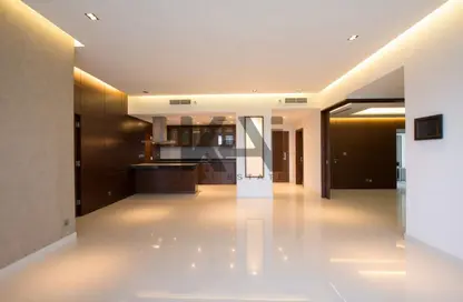 شقة - 2 غرف نوم - 3 حمامات للايجار في برج يوبورا 1 - أبراج يو بورا - الخليج التجاري - دبي