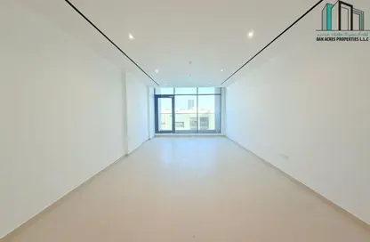 Apartment - 3 Bedrooms - 5 Bathrooms for rent in Al Qusais 2 - Al Qusais Residential Area - Al Qusais - Dubai