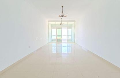 Apartment - 3 Bedrooms - 4 Bathrooms for rent in New Al Taawun Road - Al Taawun - Sharjah