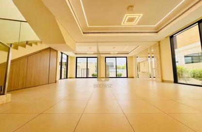 Villa - 5 Bedrooms - 5 Bathrooms for rent in Umm Suqeim 1 Villas - Umm Suqeim 1 - Umm Suqeim - Dubai
