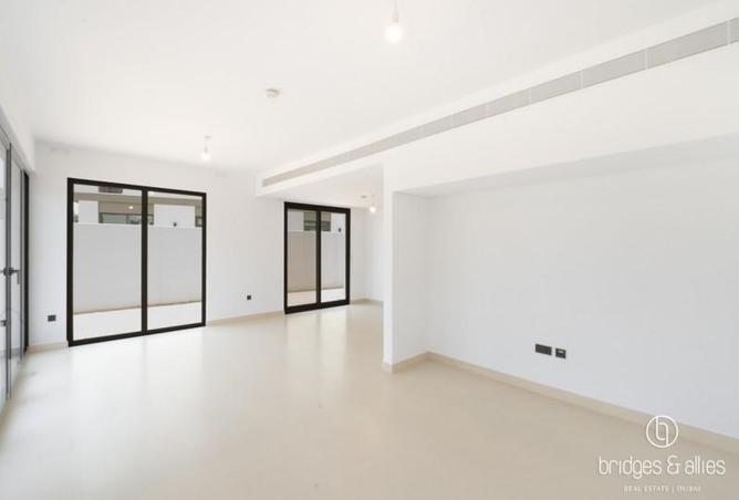 54384491 - صورة العقار 2