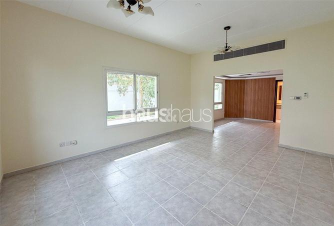 94445766 - Property Image 3