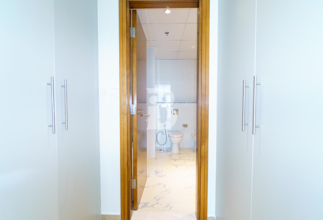 Luxury 3BR+Maid |Noora Tower |Canal View |Vacant photo 23