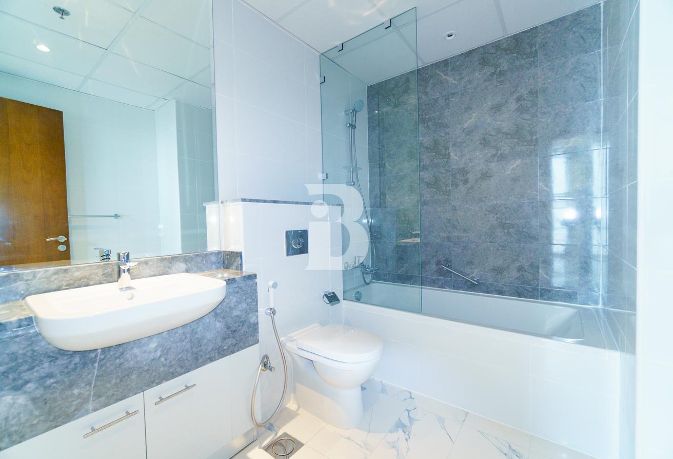 Luxury 3BR+Maid |Noora Tower |Canal View |Vacant photo 19
