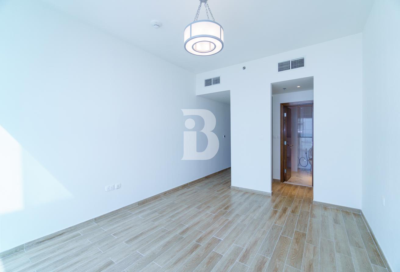 Luxury 3BR+Maid |Noora Tower |Canal View |Vacant photo 22