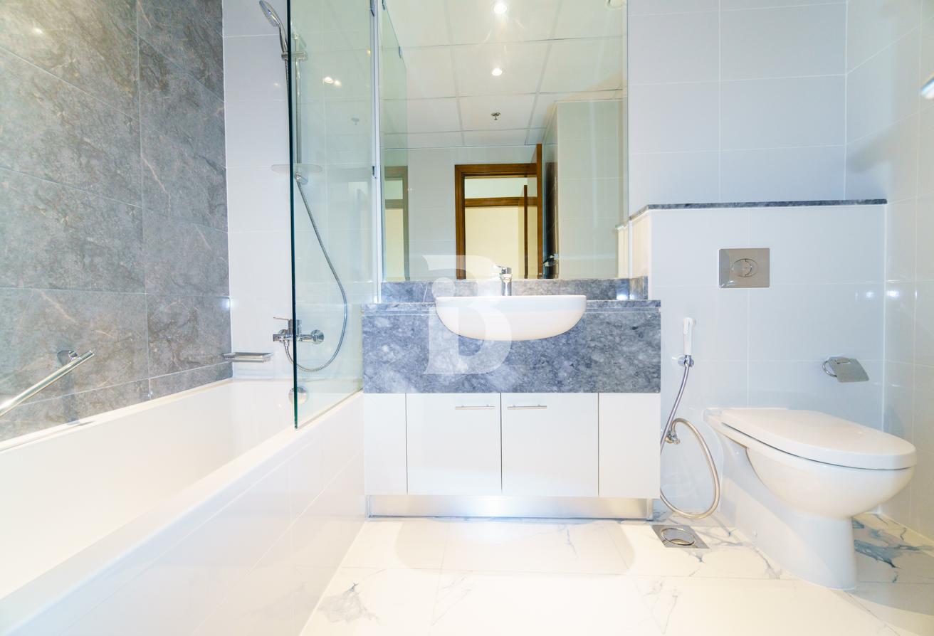 Luxury 3BR+Maid |Noora Tower |Canal View |Vacant photo 16