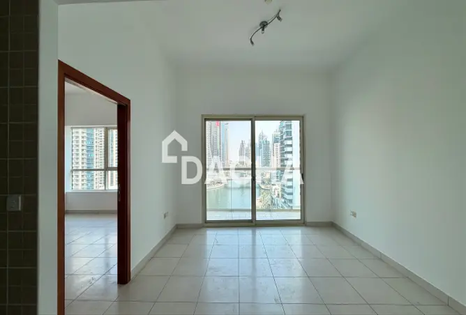 156912300 - Property Image 2