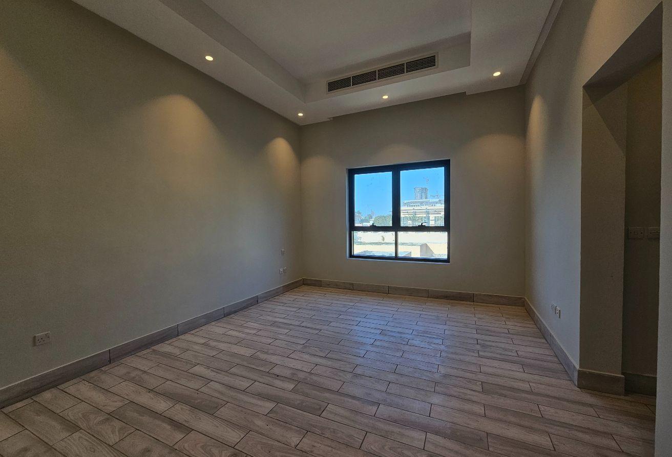 Modern brand new 5BR | Garden photo 10