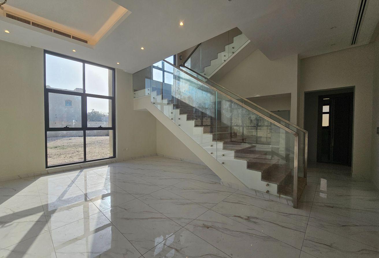 Modern brand new 5BR | Garden photo 4