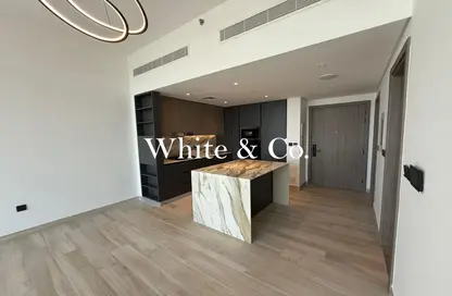 شقة - غرفة نوم - 2 حمامات للايجار في اكسفورد جاردنز - ارجان - دبي