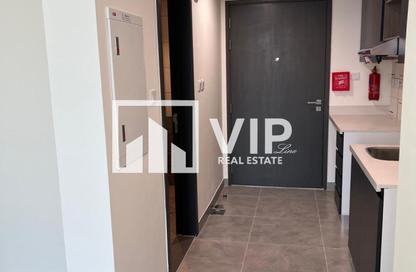 Apartment - Studio - 1 for rent in Reeman Living - Al Shamkha - Abu Dhabi