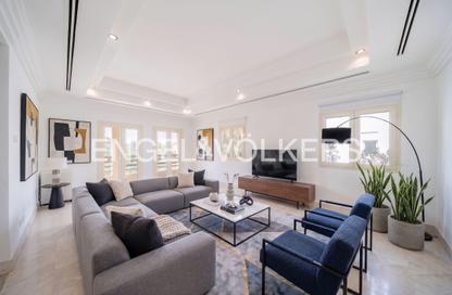 Villa - 4 Bedrooms - 6 Bathrooms for sale in Meadows 7 - Meadows - Dubai Villa - 4 Bedrooms - 6 Bathrooms for sale in Meadows 7 - Meadows - Dubai