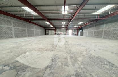 Warehouse - Studio for rent in Dubai Investment Park 1 (DIP 1) - Dubai Investment Park (DIP) - Dubai