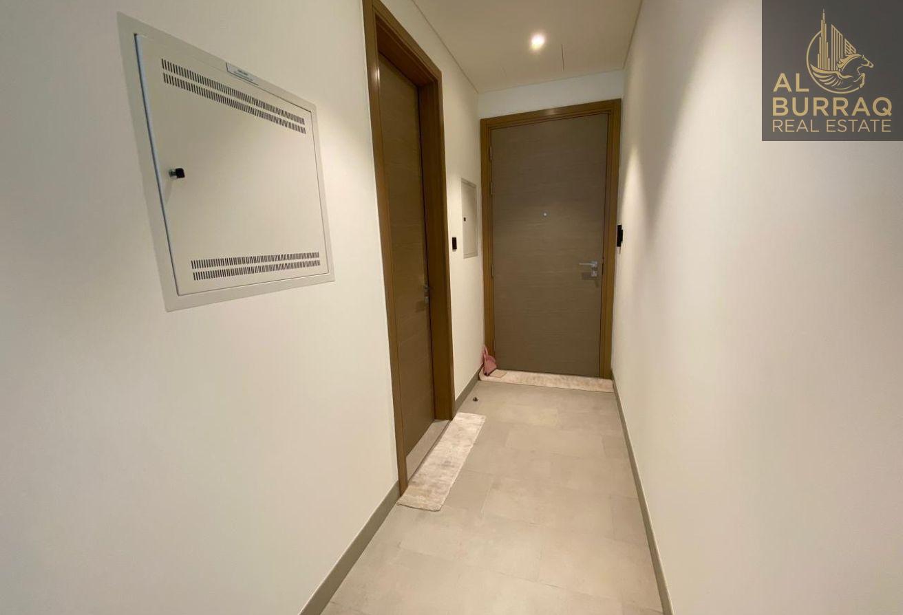 Stunning Luxury | Fully Furnished | Skyline View photo 12