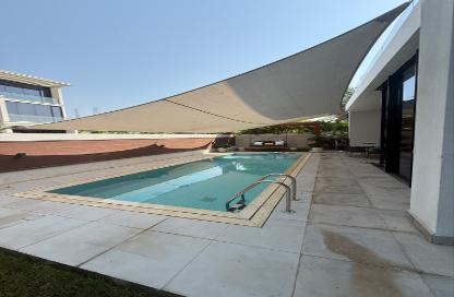 Villa - 6 Bedrooms - 7 Bathrooms for rent in District 6 - Jumeirah Park - Dubai
