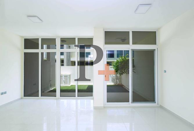 67458052 - صورة العقار 3