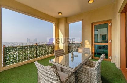 Apartment - 2 Bedrooms - 2 Bathrooms for rent in Marina Residences 6 - Marina Residences - Palm Jumeirah - Dubai