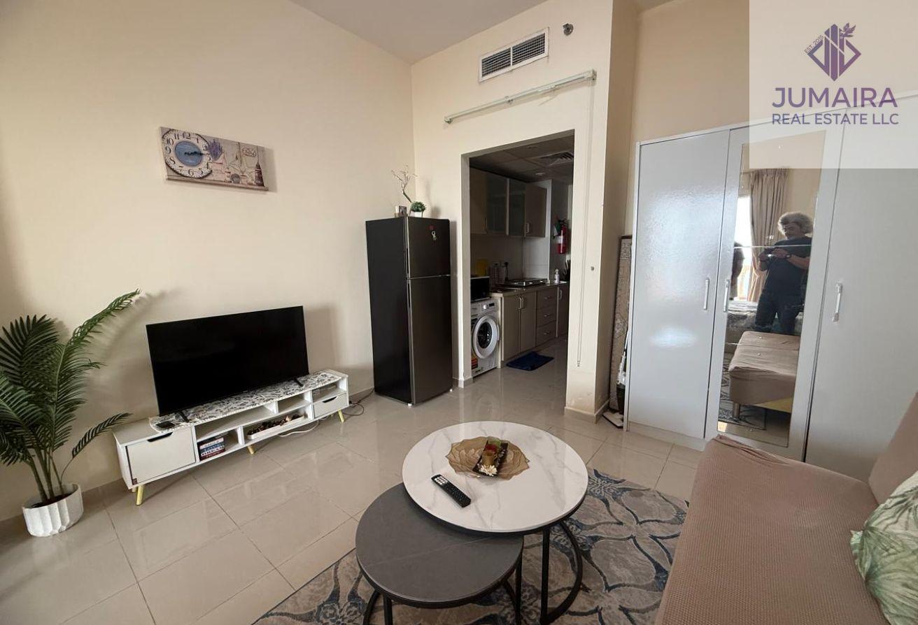 Elegant Studio | High Floor | Stunning Sea View