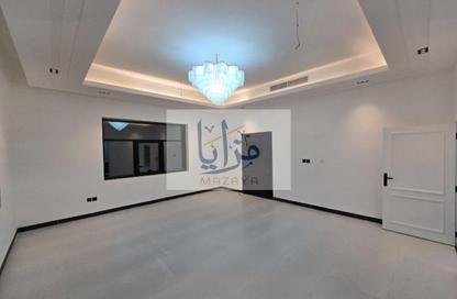 Villa - 5 Bedrooms - 7 Bathrooms for sale in Al Yasmeen 1 - Al Yasmeen - Ajman