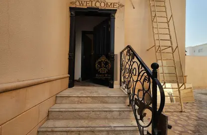 Apartment - Studio - 1 Bathroom for rent in Mohamed Bin Zayed City - Abu Dhabi