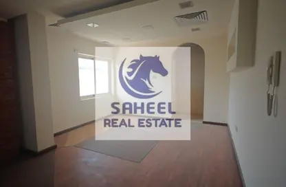 مكتب - 2 غرف نوم - 3 حمامات للايجار في الفلية - رأس الخيمة