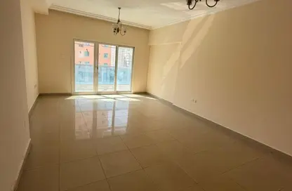 Apartment - 2 Bedrooms - 3 Bathrooms for sale in Manazil Tower 3 - Al Mamzar - Sharjah - Sharjah