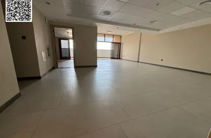 شقة - 2 غرف نوم - 3 حمامات للايجار في مشروع النخيل - عجمان وسط المدينة - عجمان