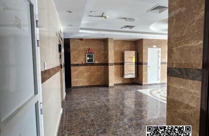 عمارة بالكامل - 8 غرف نوم - 8 حمامات للبيع في أبراج الراشدية - الراشدية - عجمان وسط المدينة - عجمان