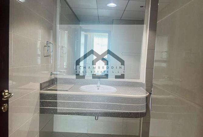 77388527 - Property Image 3