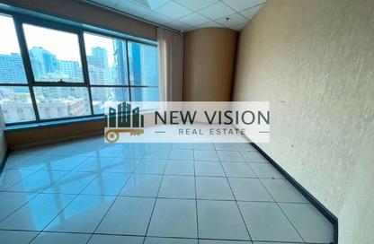Office Space - Studio - 1 Bathroom for rent in Crystal Plaza - Al Majaz 1 - Al Majaz - Sharjah