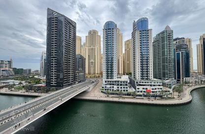 Apartment - 3 Bedrooms - 5 Bathrooms for rent in The Waves Tower B - The Waves - Dubai Marina - Dubai