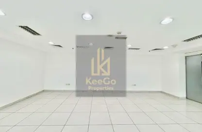 مكتب - 2 غرف نوم - 1 حمام للايجار في ياس بيزنس تاور - البرشاء 1 - البرشاء - دبي