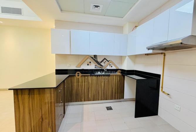 53572375 - صورة العقار 2