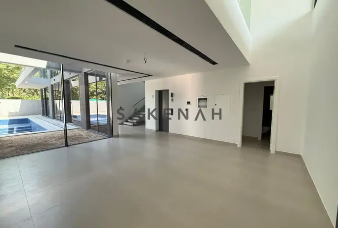 128394173 - Property Image 3