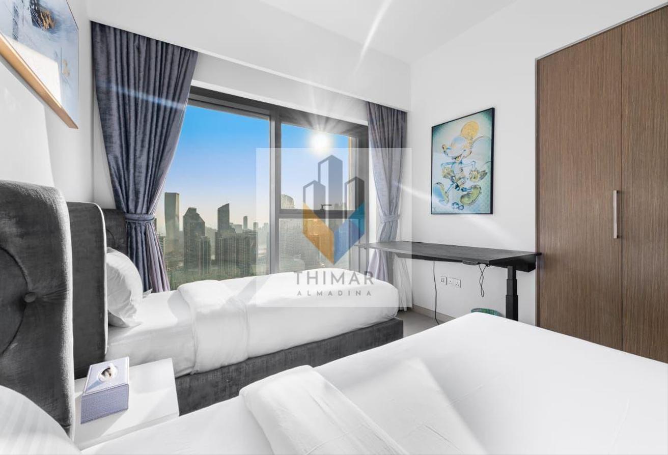 Burj Views | High Floor | Fully Furnished photo 5