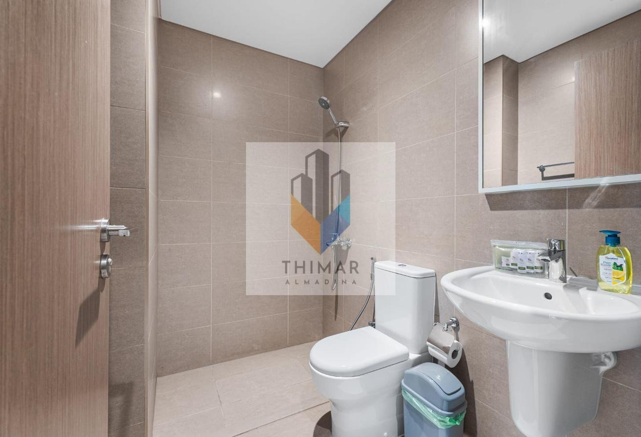 Burj Views | High Floor | Fully Furnished photo 10