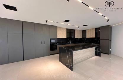 Villa - 4 - 5 for rent in Garden Homes Frond C - Garden Homes - Palm Jumeirah - Dubai