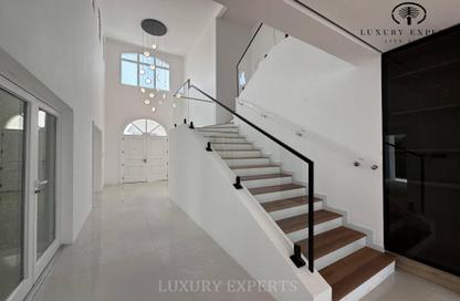 Villa - 4 - 5 for rent in Garden Homes Frond C - Garden Homes - Palm Jumeirah - Dubai