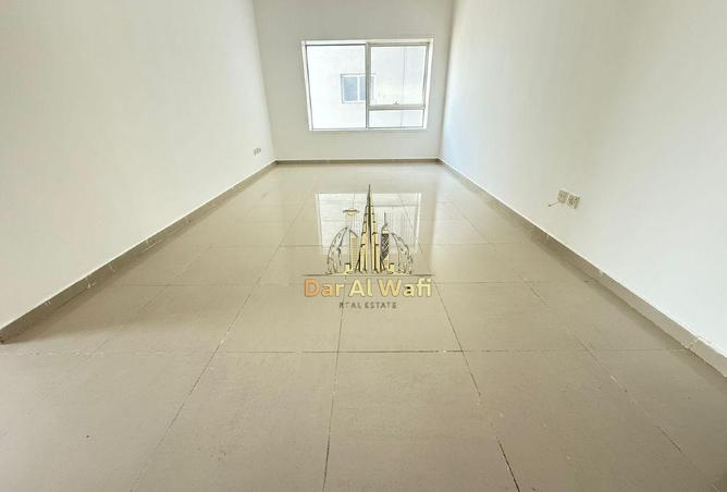 54004624 - Property Image 3