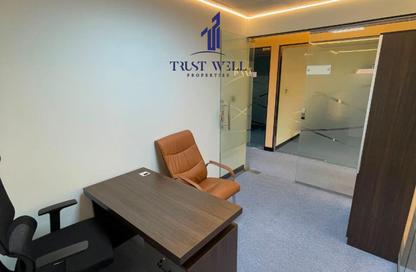 Office Space - Studio - 5 Bathrooms for rent in Al Sawari Tower - Al Khalidiya - Abu Dhabi