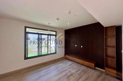 Townhouse - 3 - 4 for rent in Noor Townhouses - Town Square - Dubai