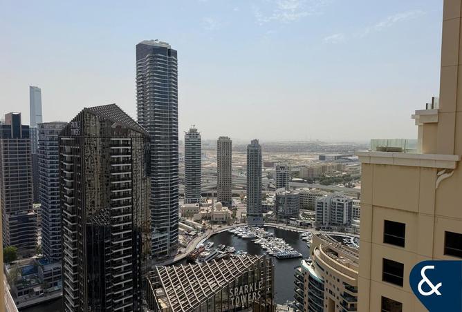 Marina View | Large Layout | Vacant | 2 Beds