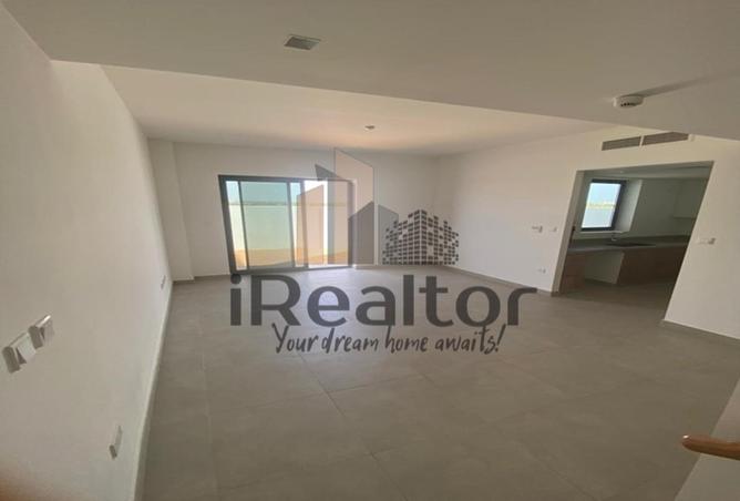 76967797 - Property Image 3